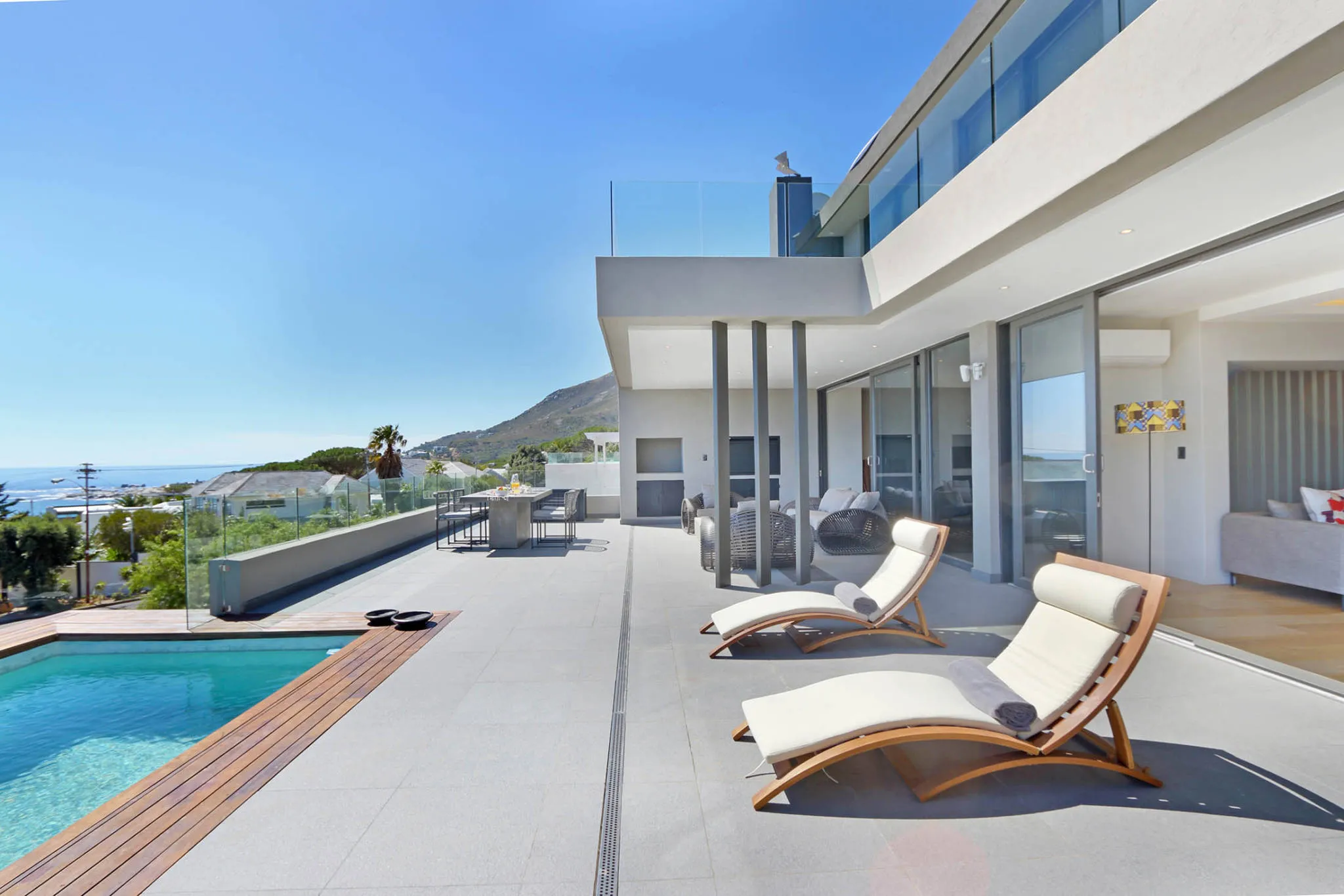 20 Finchley Villa, Camps Bay