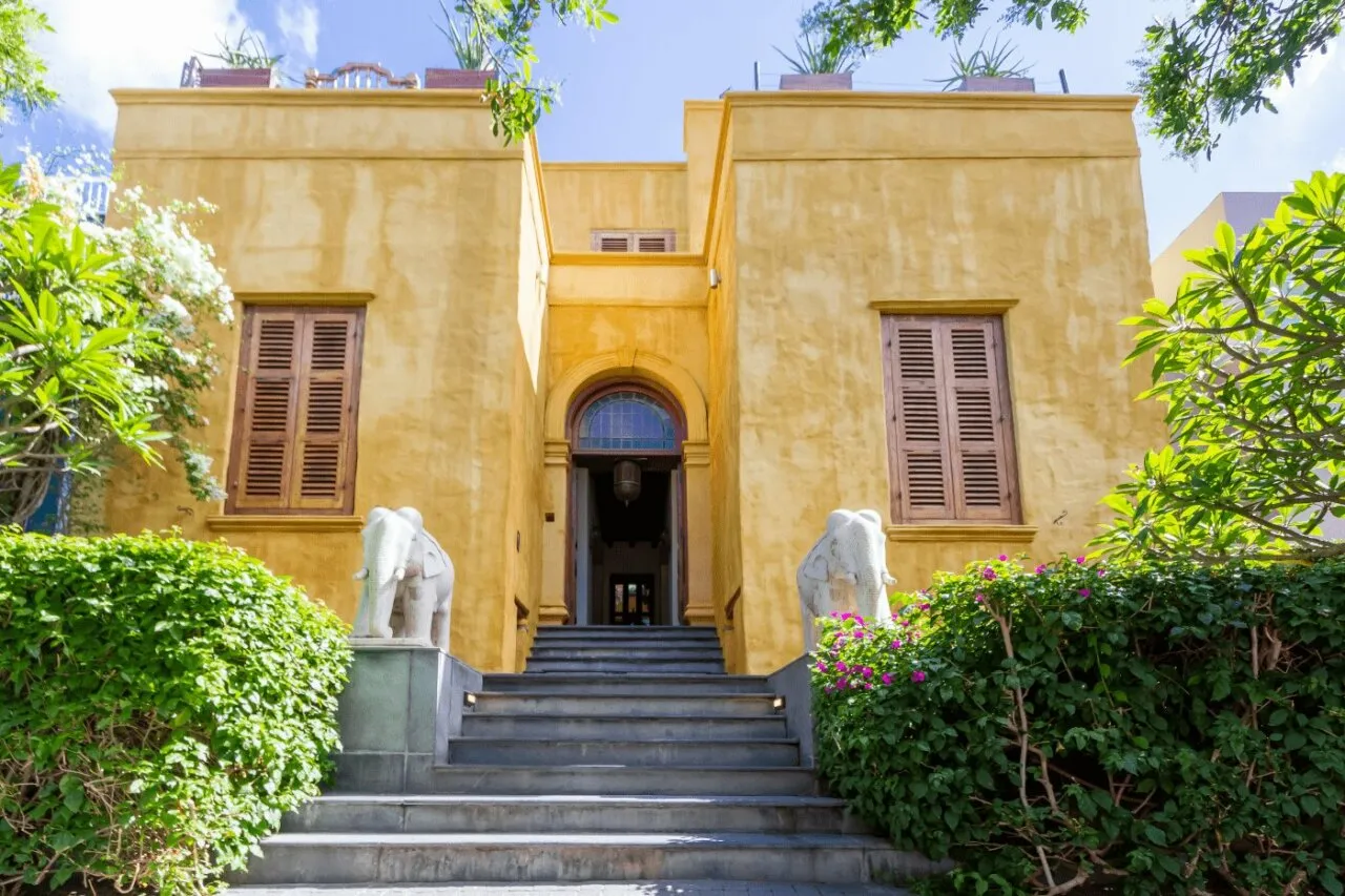 property_[object Object]_18