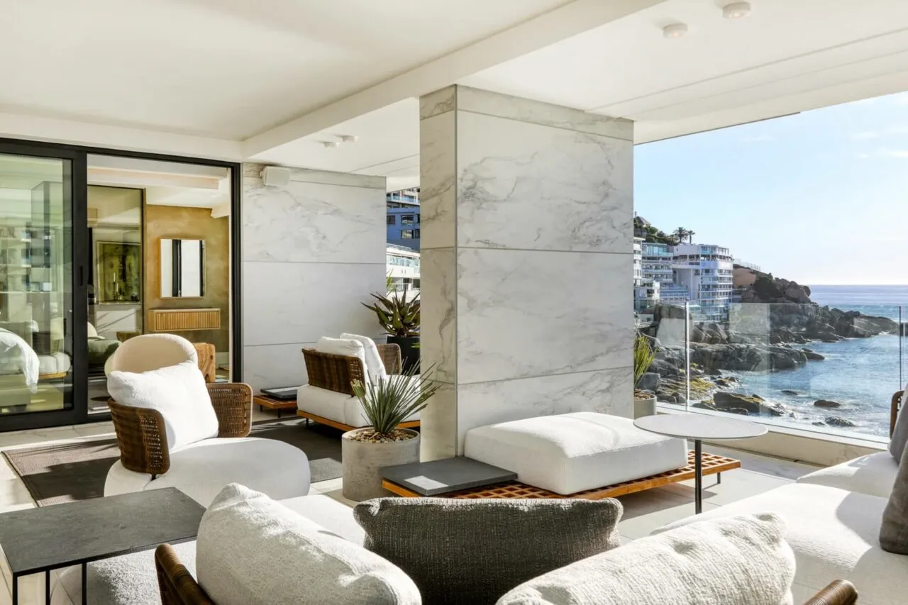 property_[object Object]_12