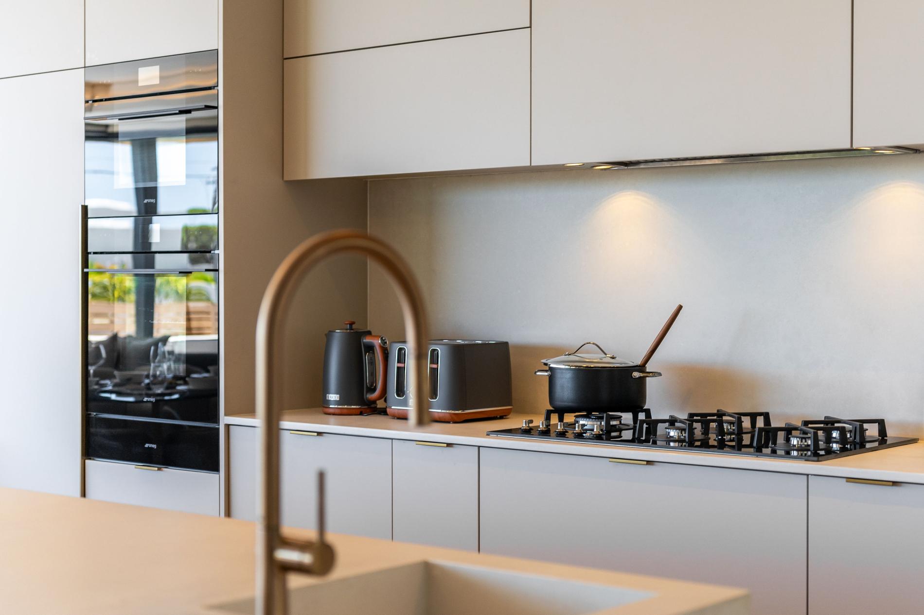 property_[object Object]_42