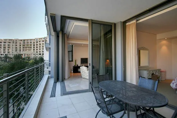 property_[object Object]_9