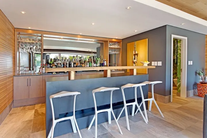 property_[object Object]_6