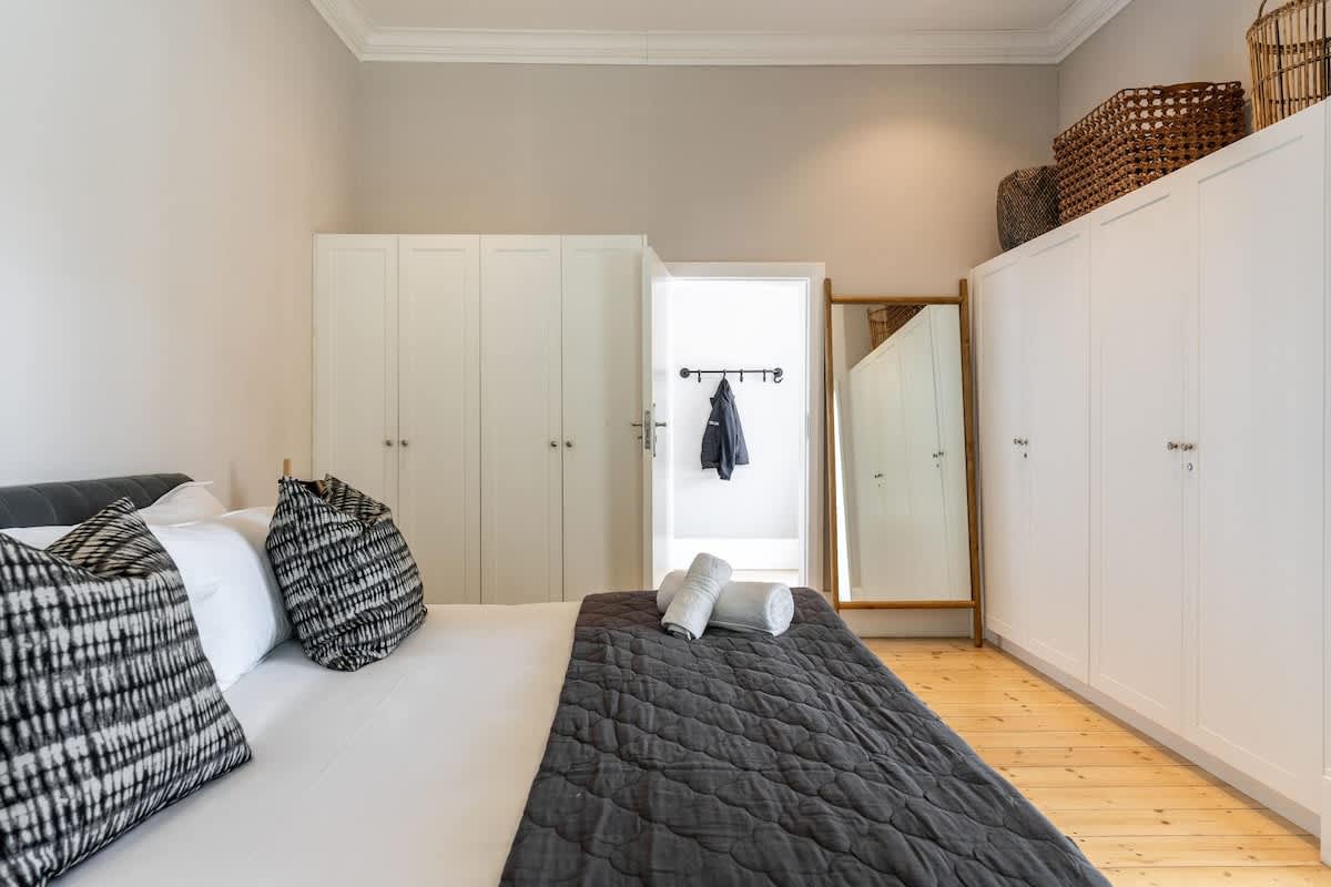 property_[object Object]_17