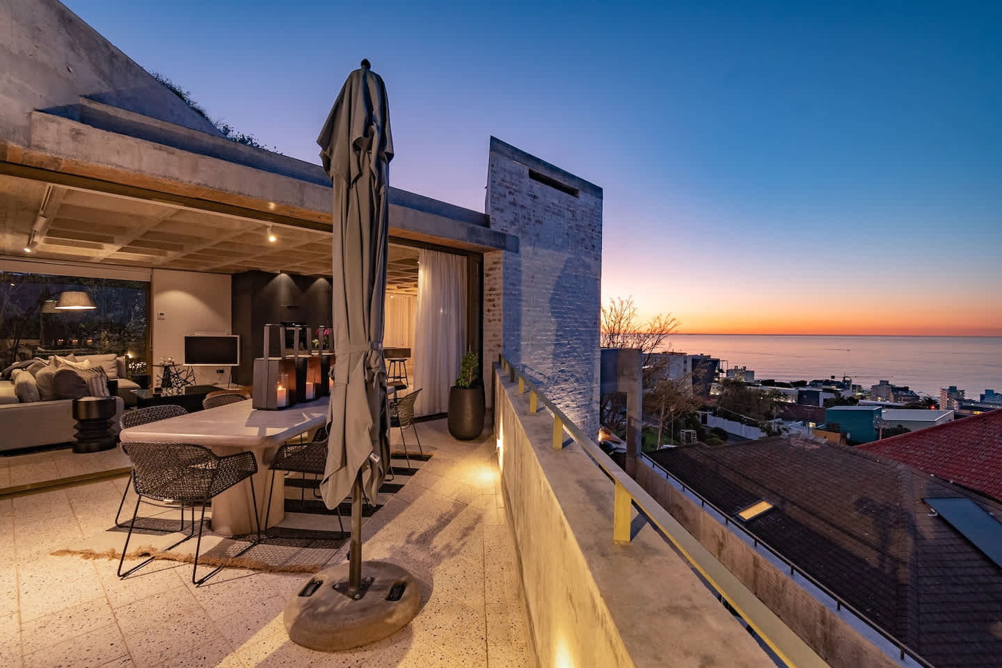 Luna Azul Penthouse, Sea Point