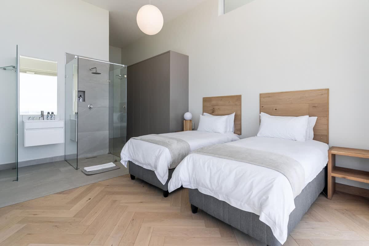 property_[object Object]_44