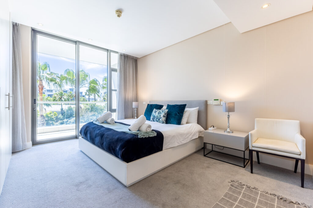 property_[object Object]_12