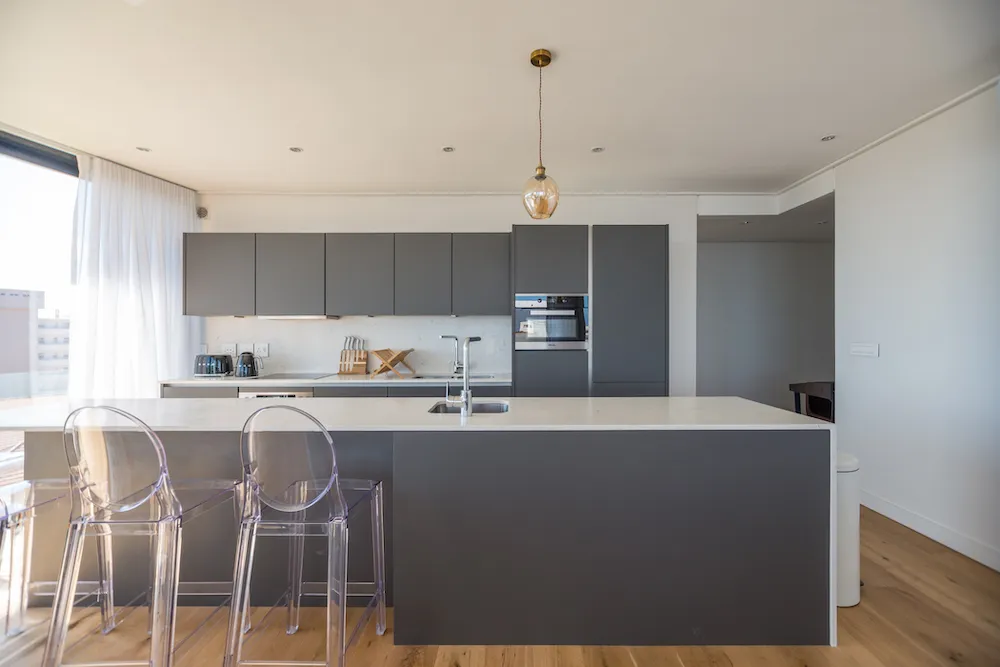 property_[object Object]_7