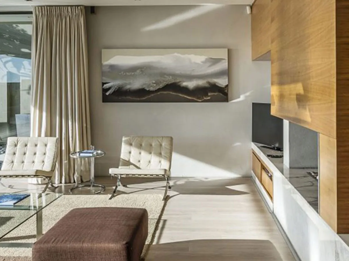 property_[object Object]_4