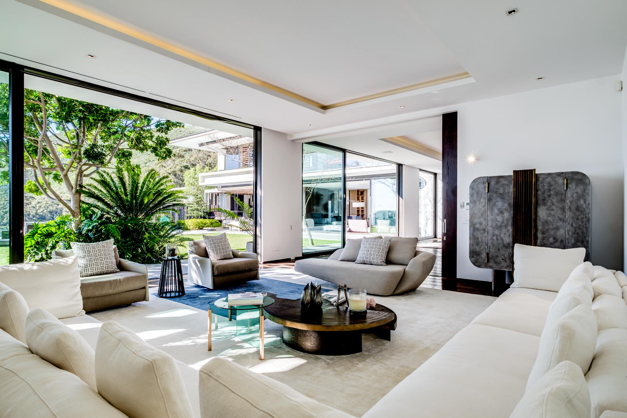 property_[object Object]_11