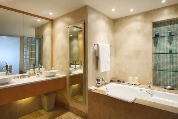 property_[object Object]_9