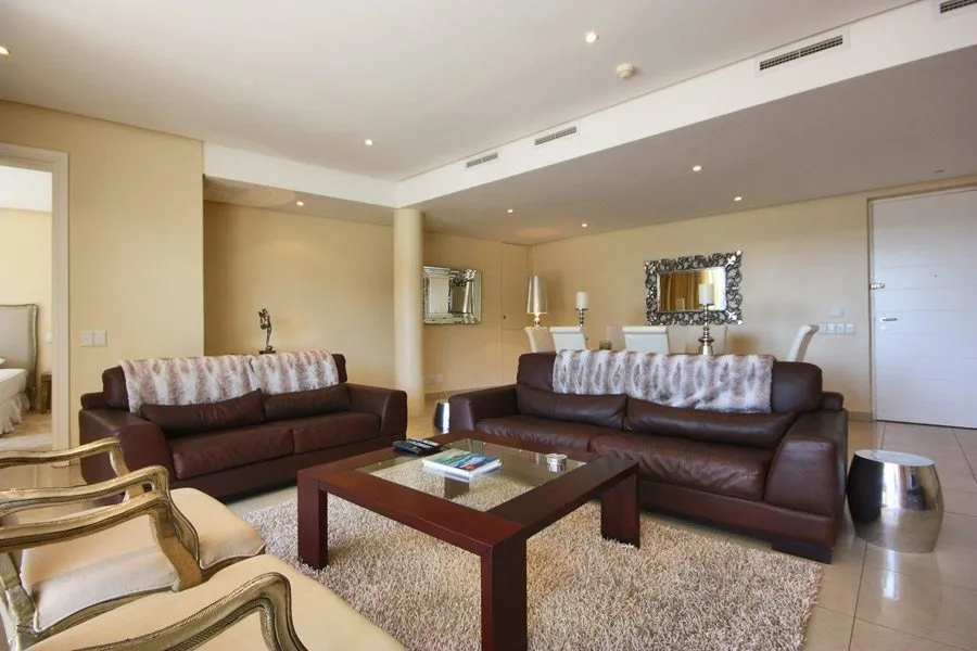 property_[object Object]_6