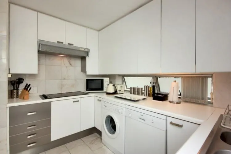 property_[object Object]_15