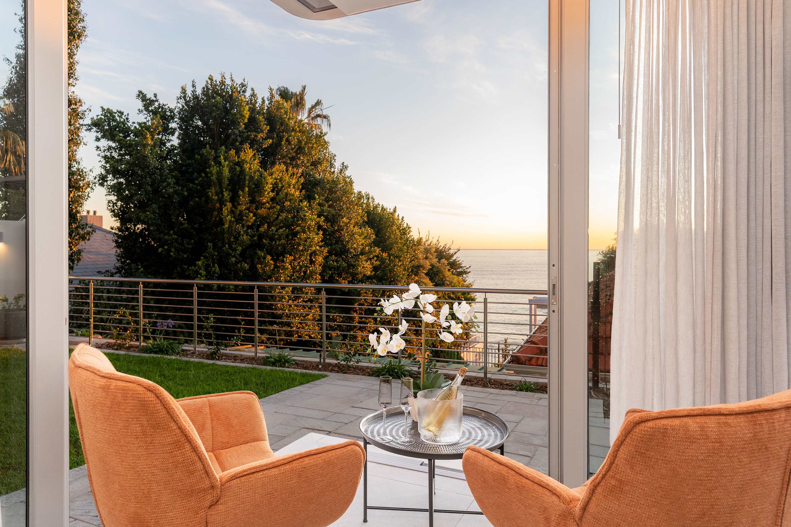 property_[object Object]_16