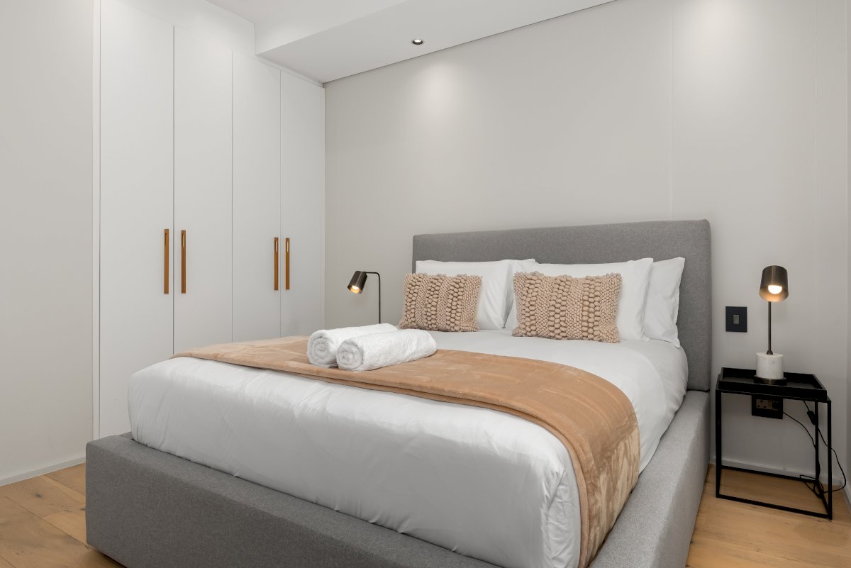 property_[object Object]_16