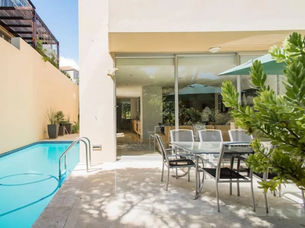 The Grange, Camps Bay