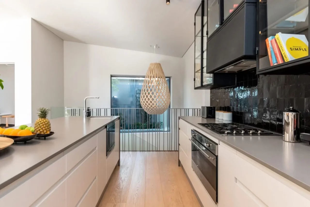 property_[object Object]_19