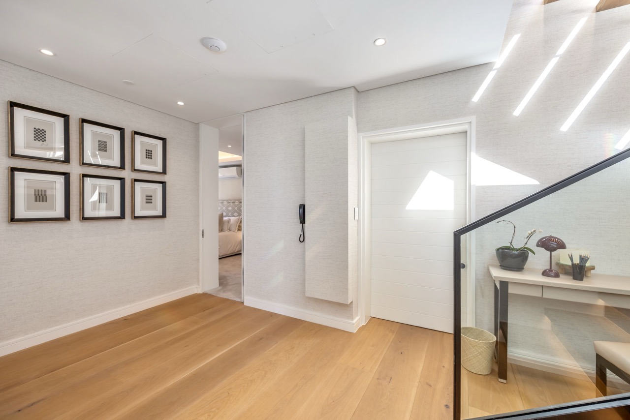 property_[object Object]_23