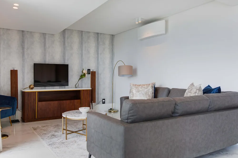 property_[object Object]_6