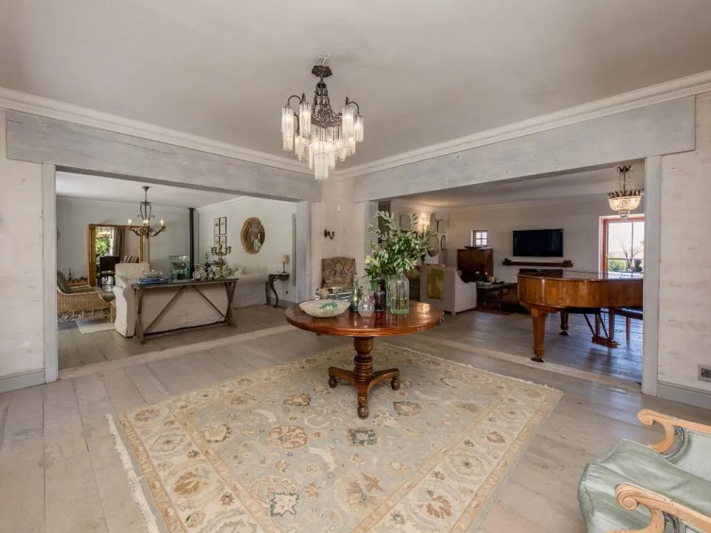 property_[object Object]_18