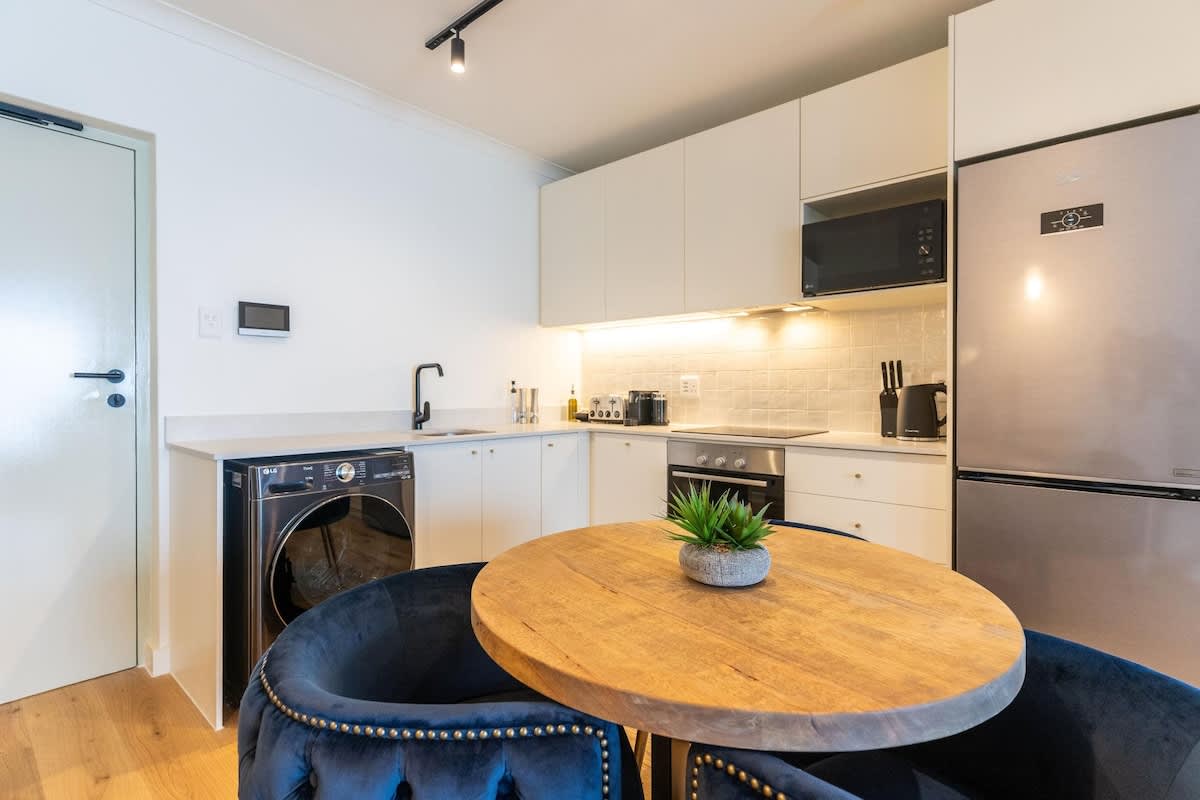 property_[object Object]_5