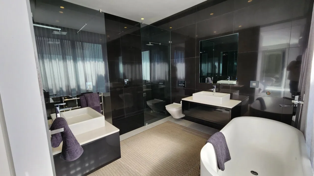 property_[object Object]_13