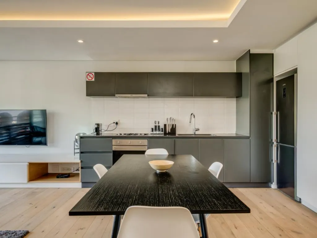 property_[object Object]_8