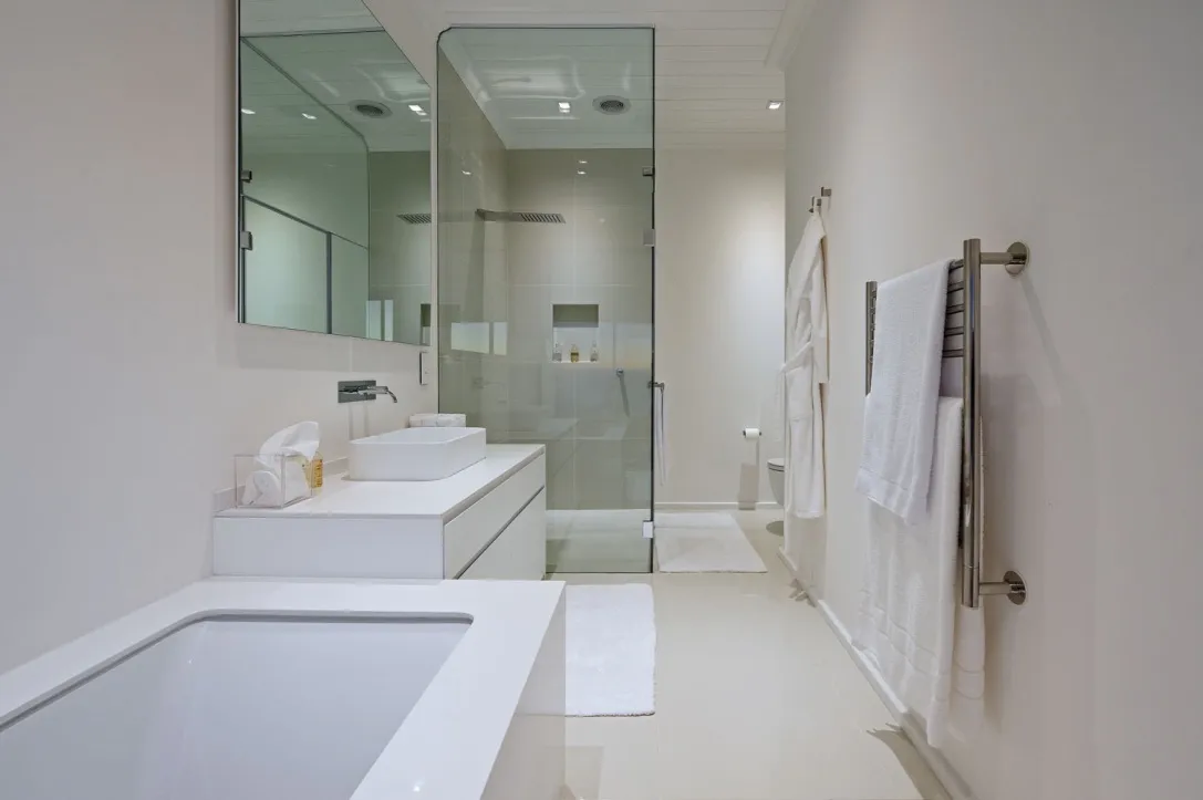 property_[object Object]_15