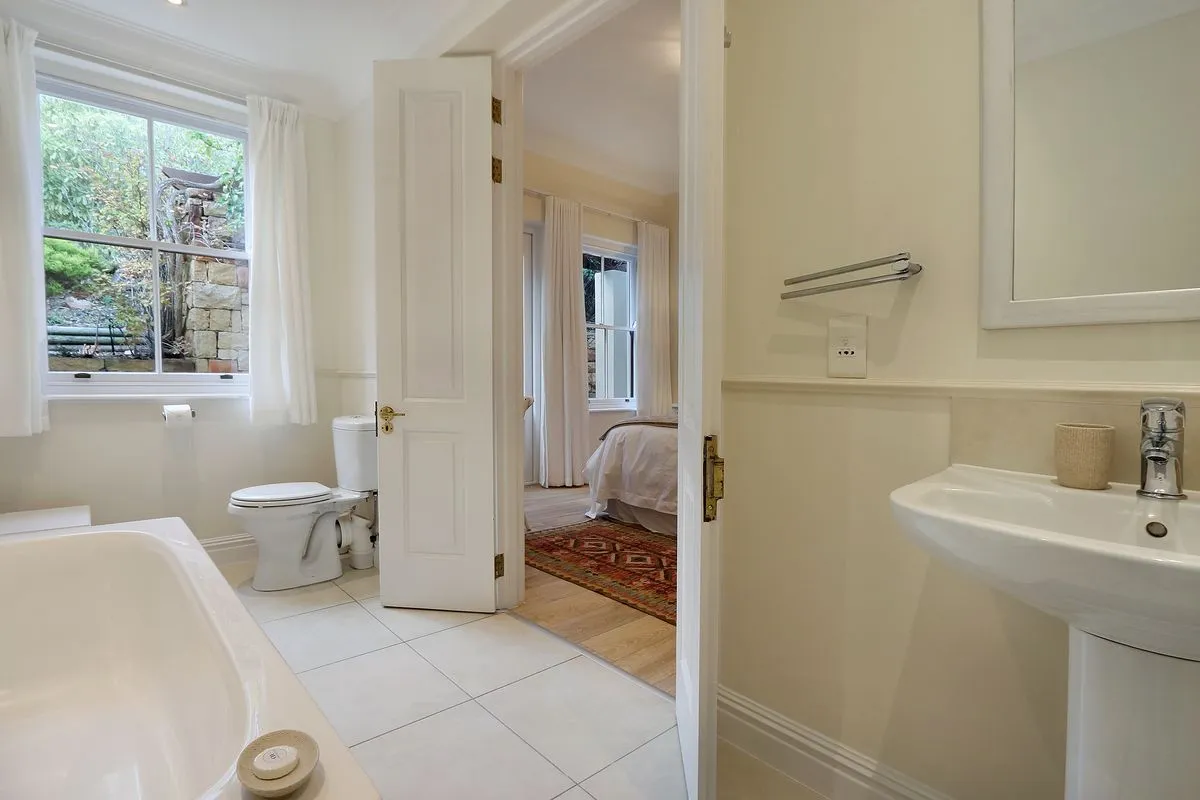 property_[object Object]_9