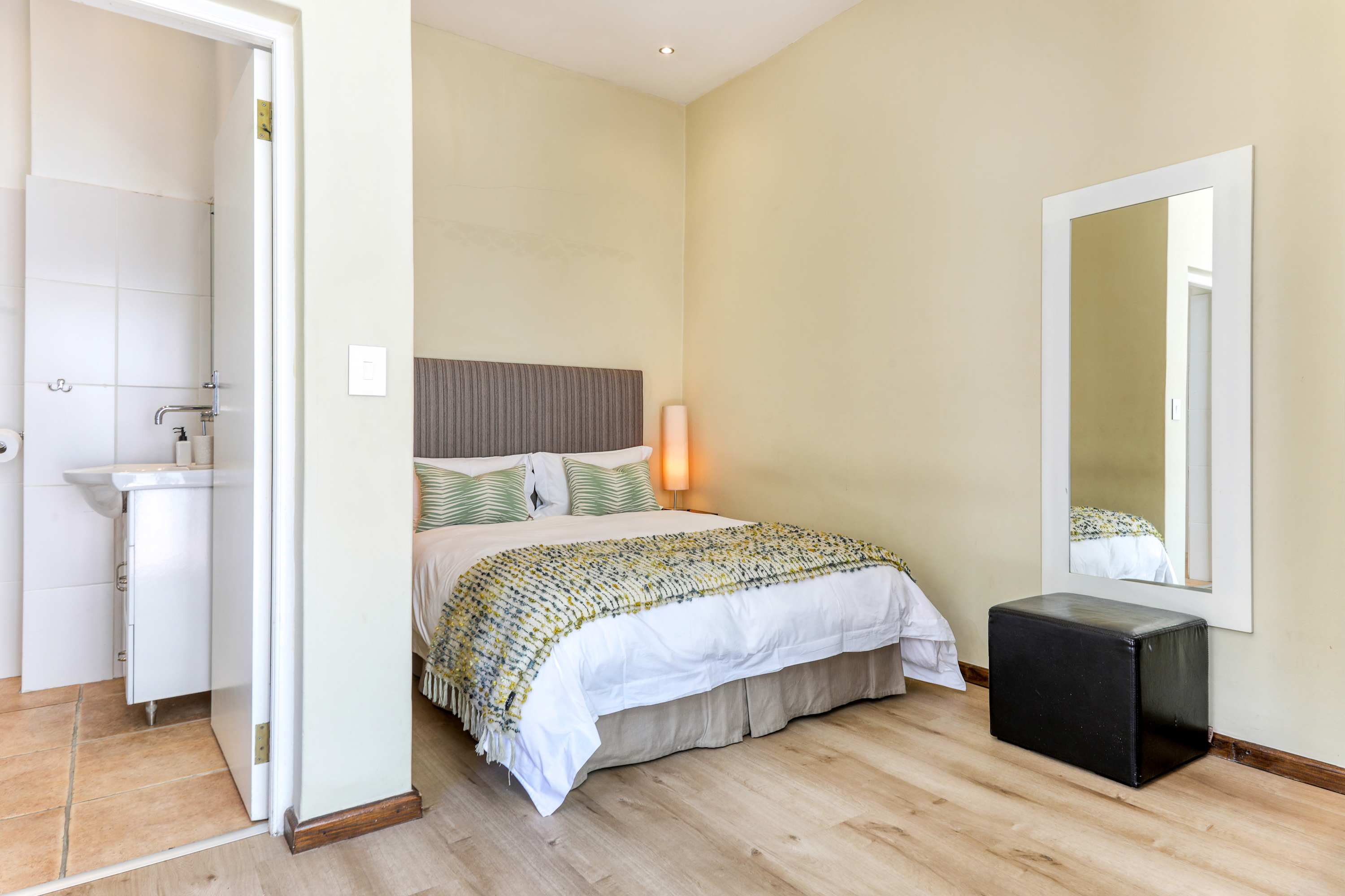 property_[object Object]_7