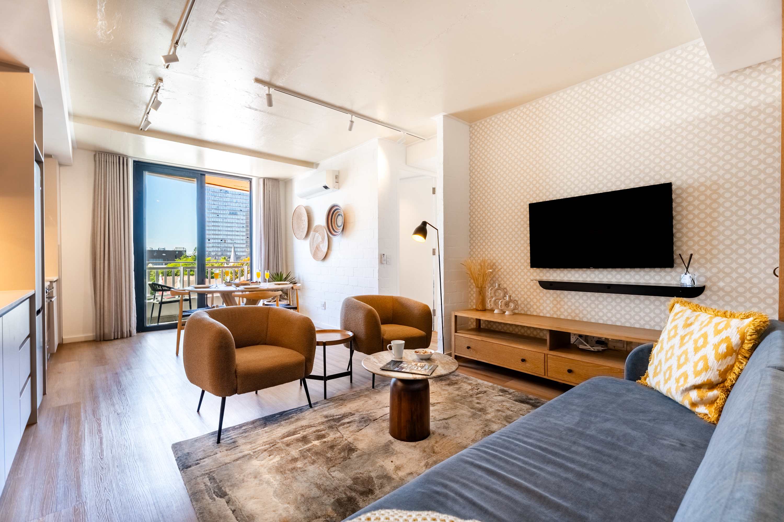 property_[object Object]_10