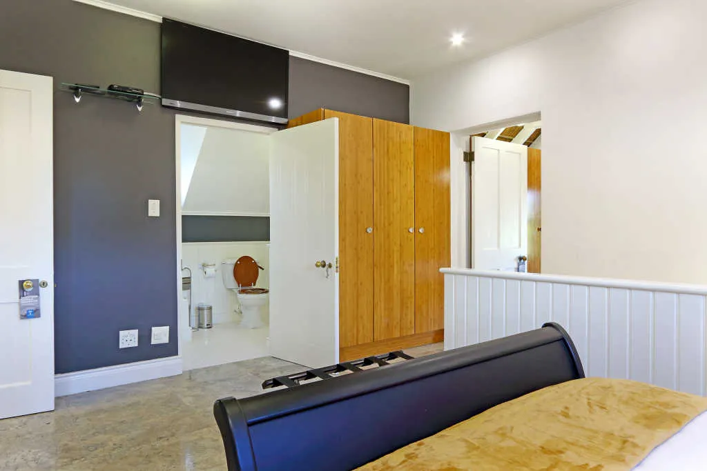 property_[object Object]_9