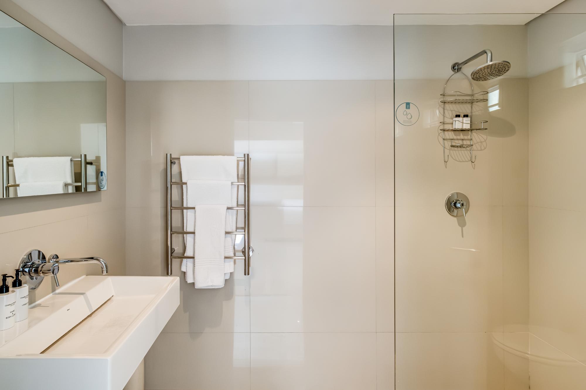 property_[object Object]_26