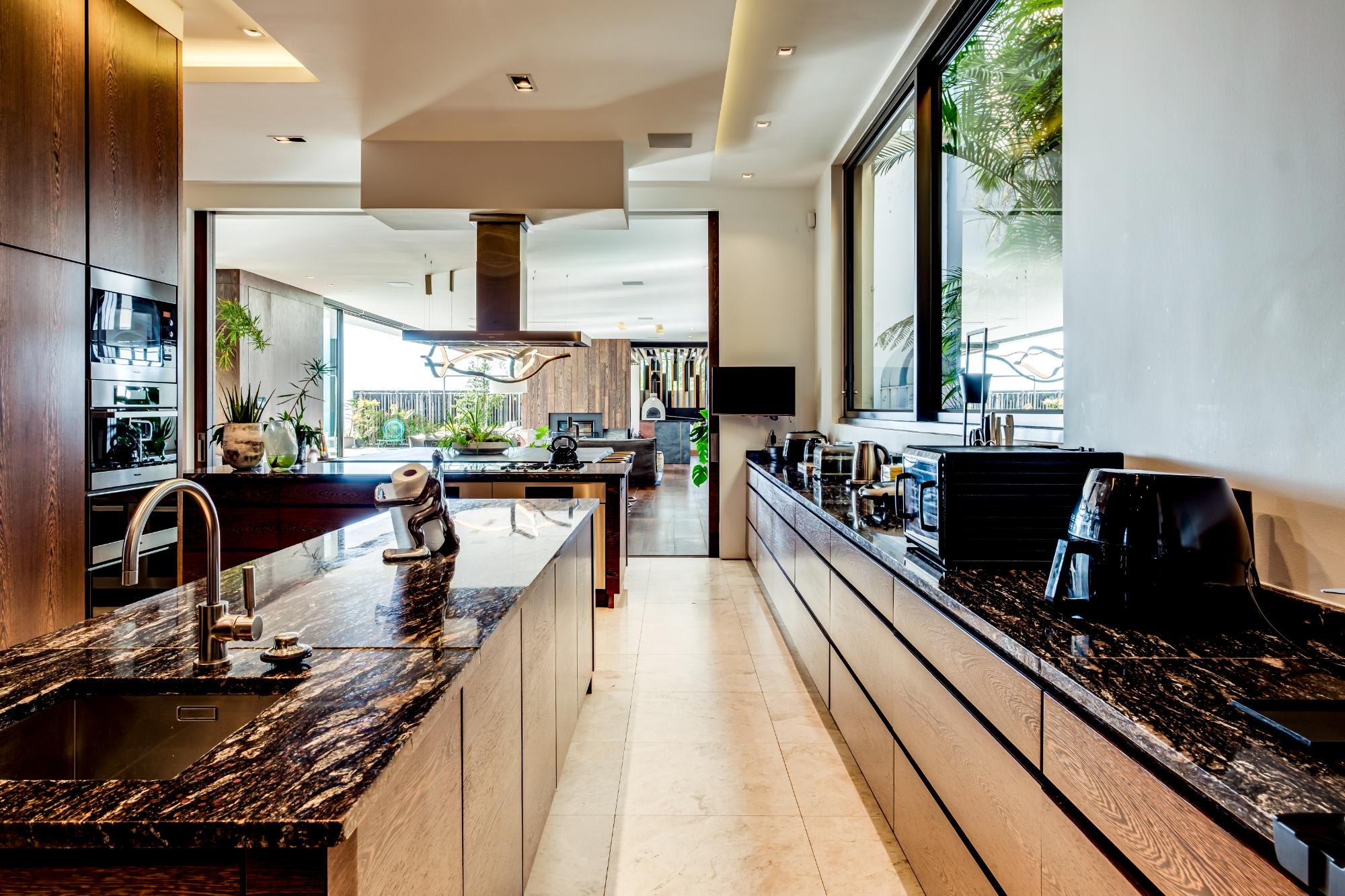 property_[object Object]_15