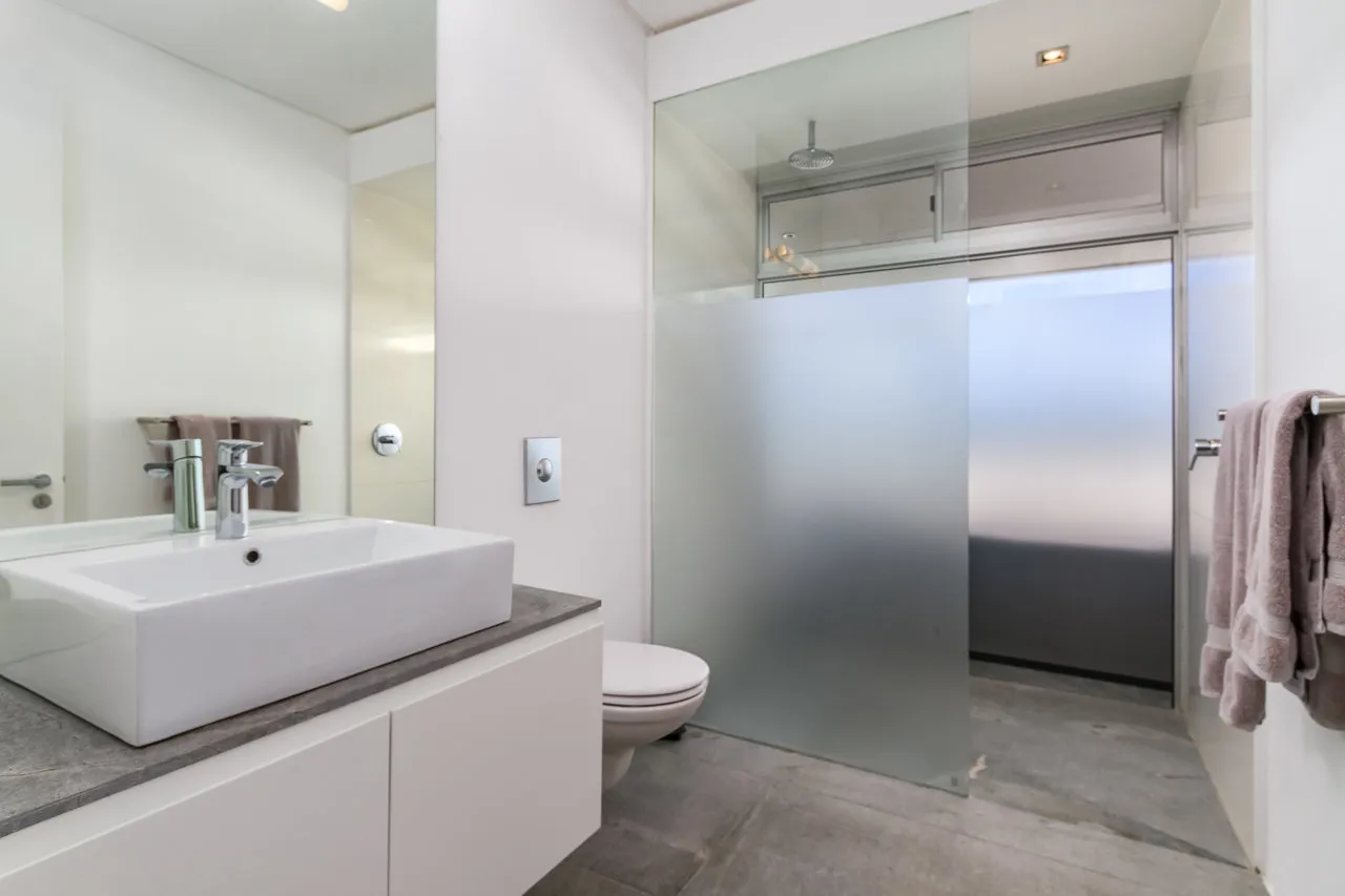 property_[object Object]_25