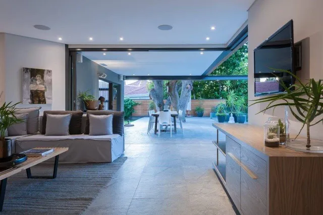 property_[object Object]_11