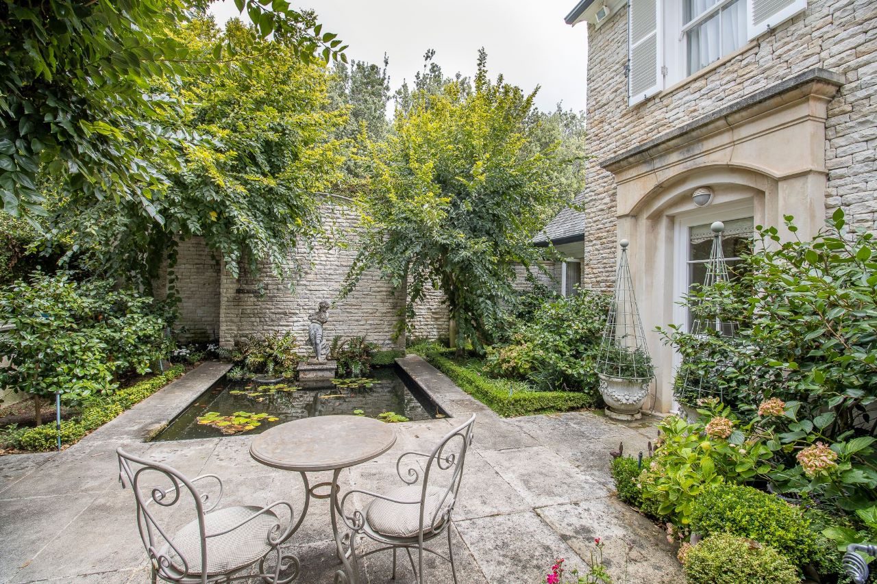 property_[object Object]_26