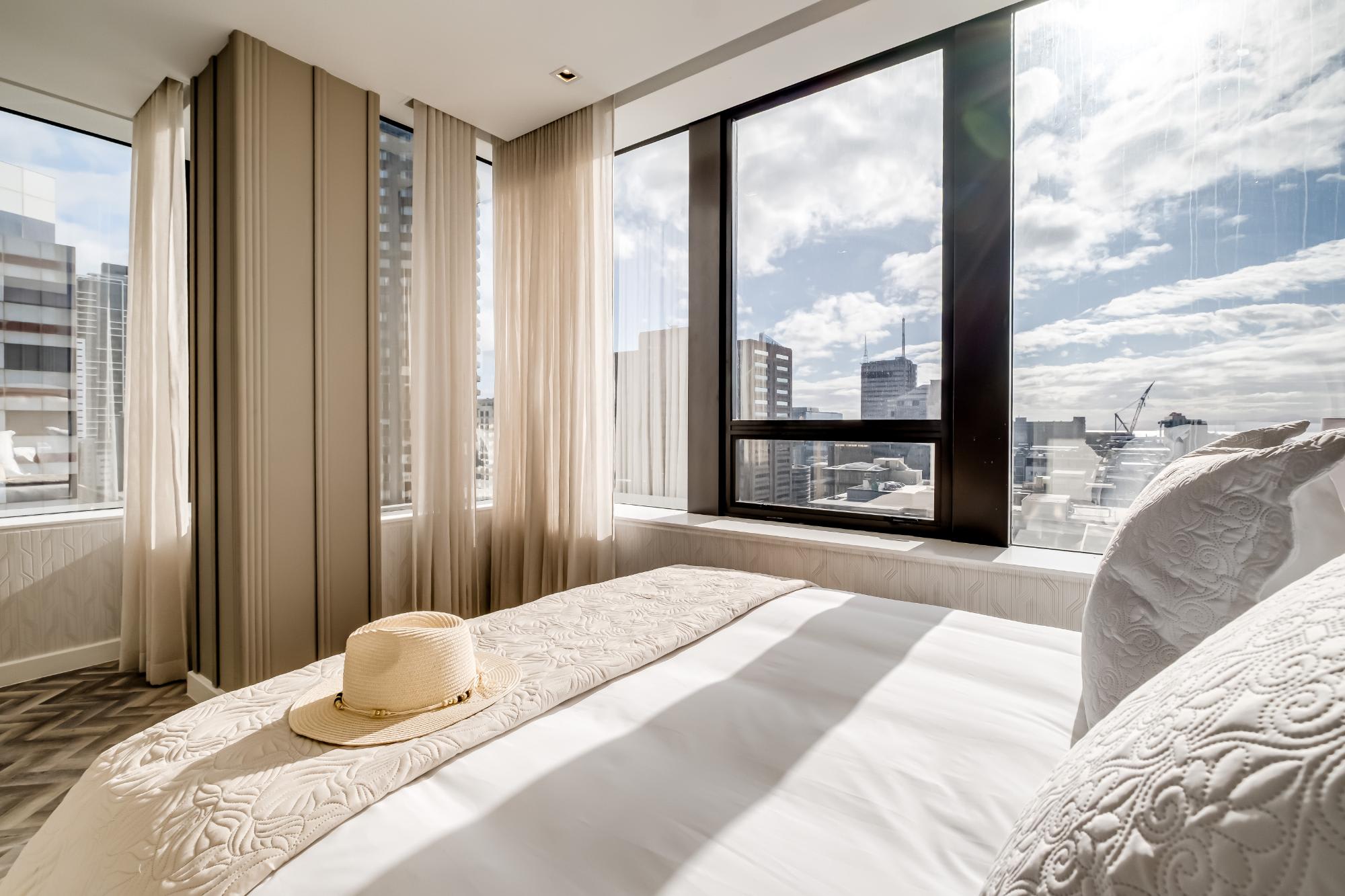 property_[object Object]_16