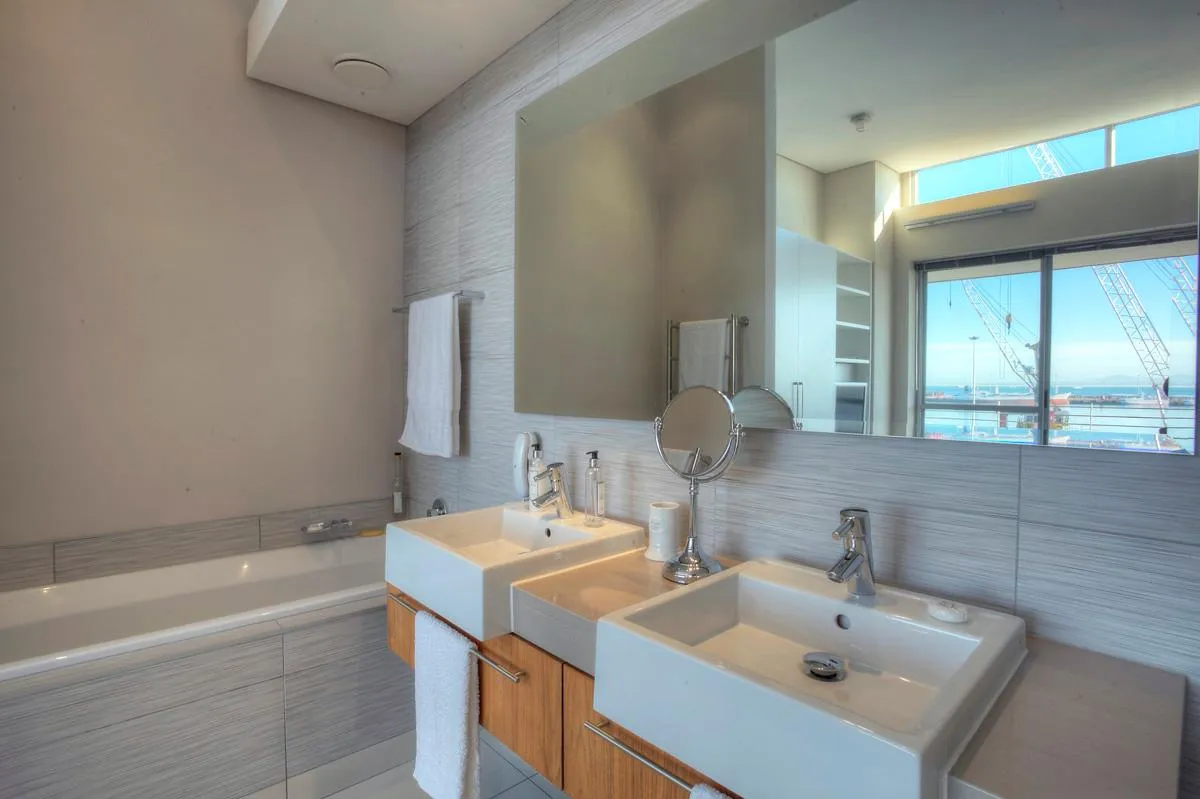 property_[object Object]_6