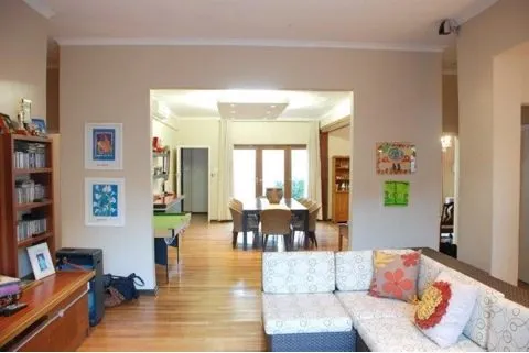 property_[object Object]_4