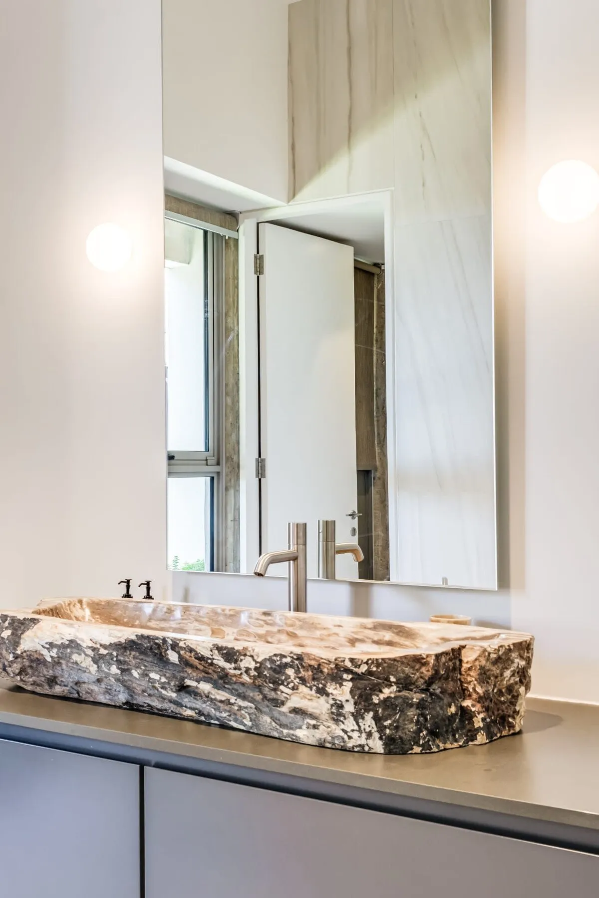 property_[object Object]_24