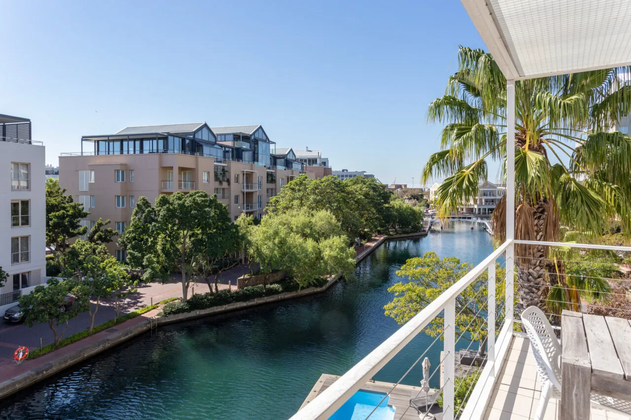 property_[object Object]_32