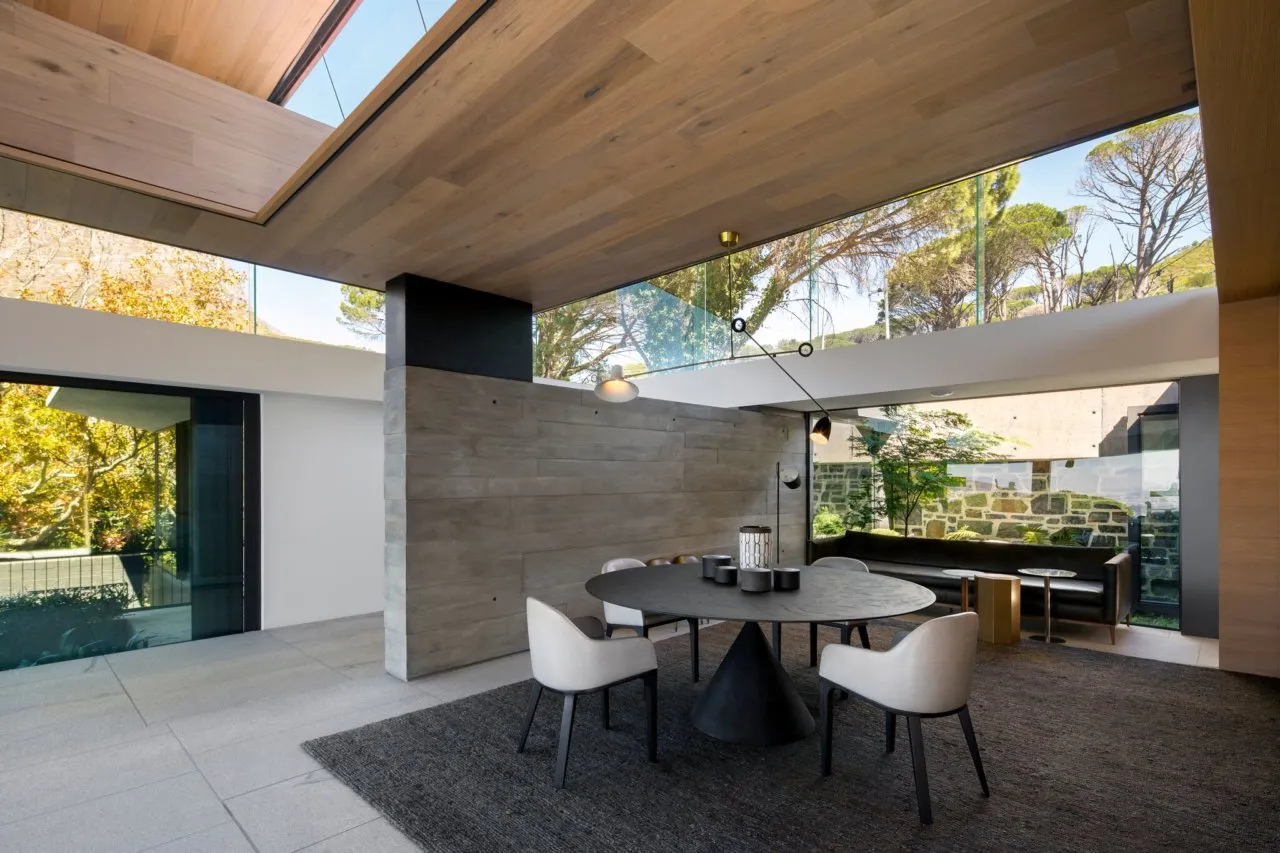 property_[object Object]_4