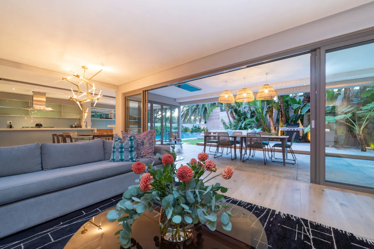 property_[object Object]_12