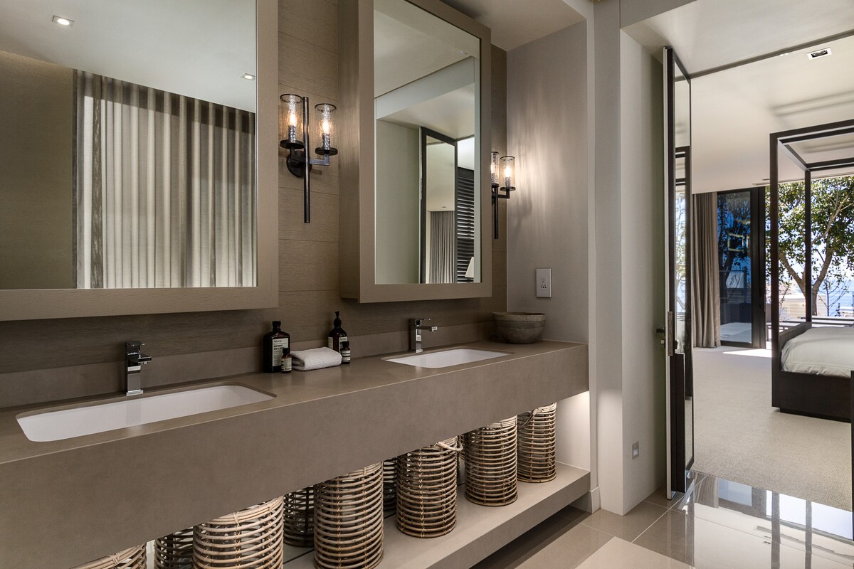 property_[object Object]_7