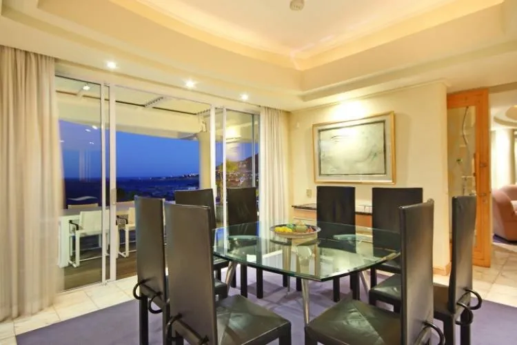 property_[object Object]_11