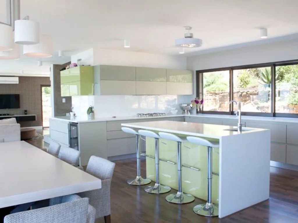 property_[object Object]_16