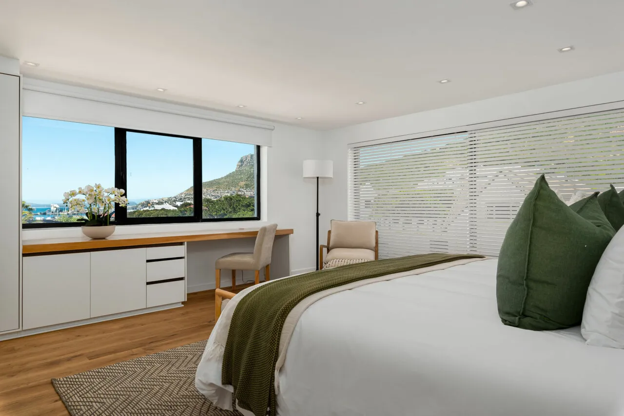 property_[object Object]_11