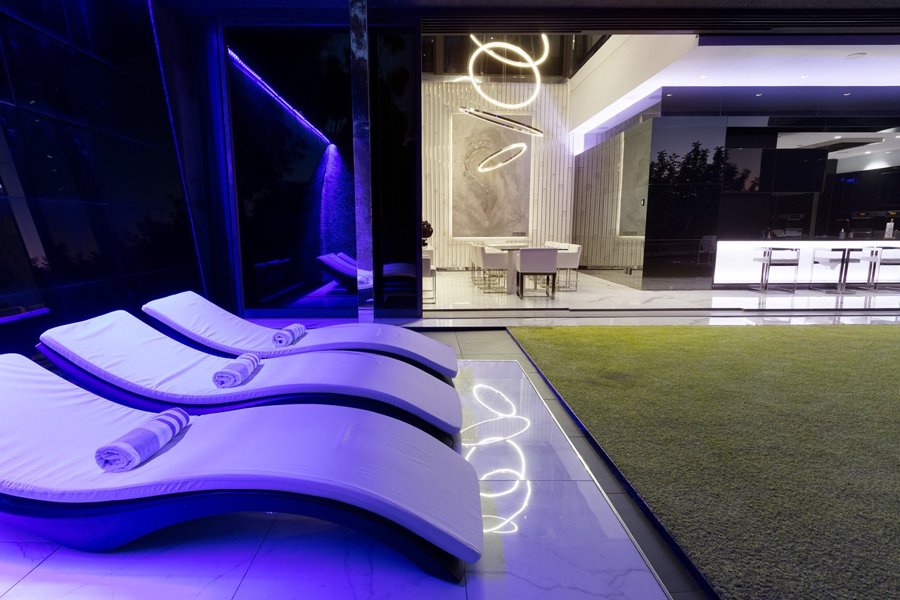 property_[object Object]_19