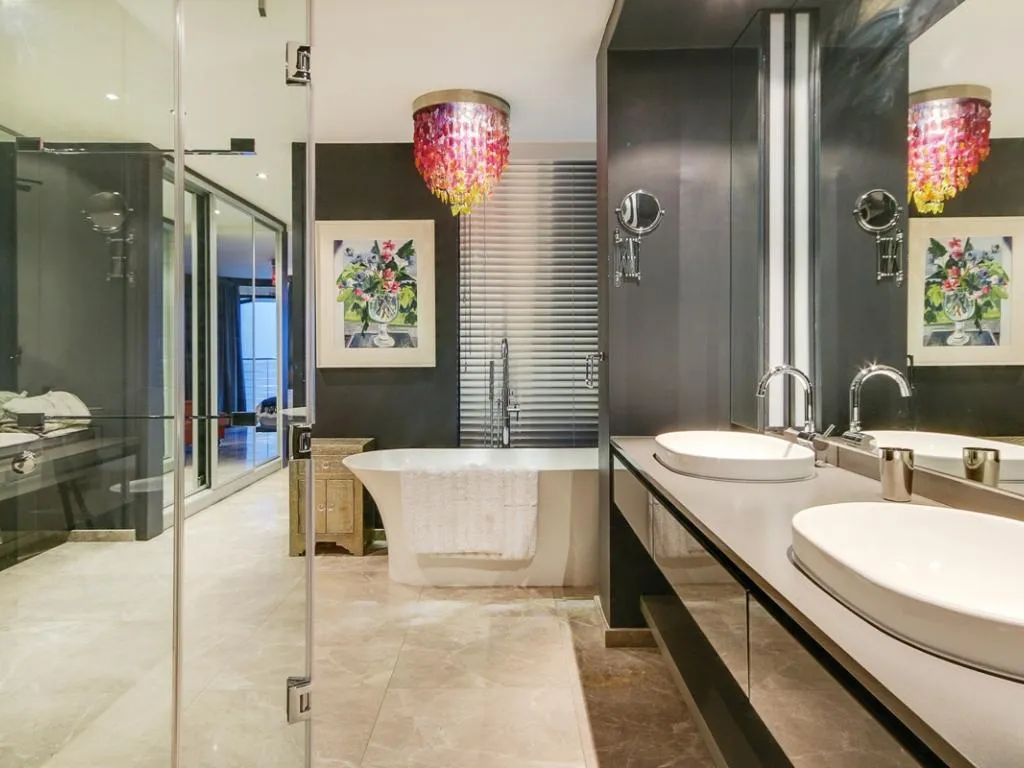 property_[object Object]_13