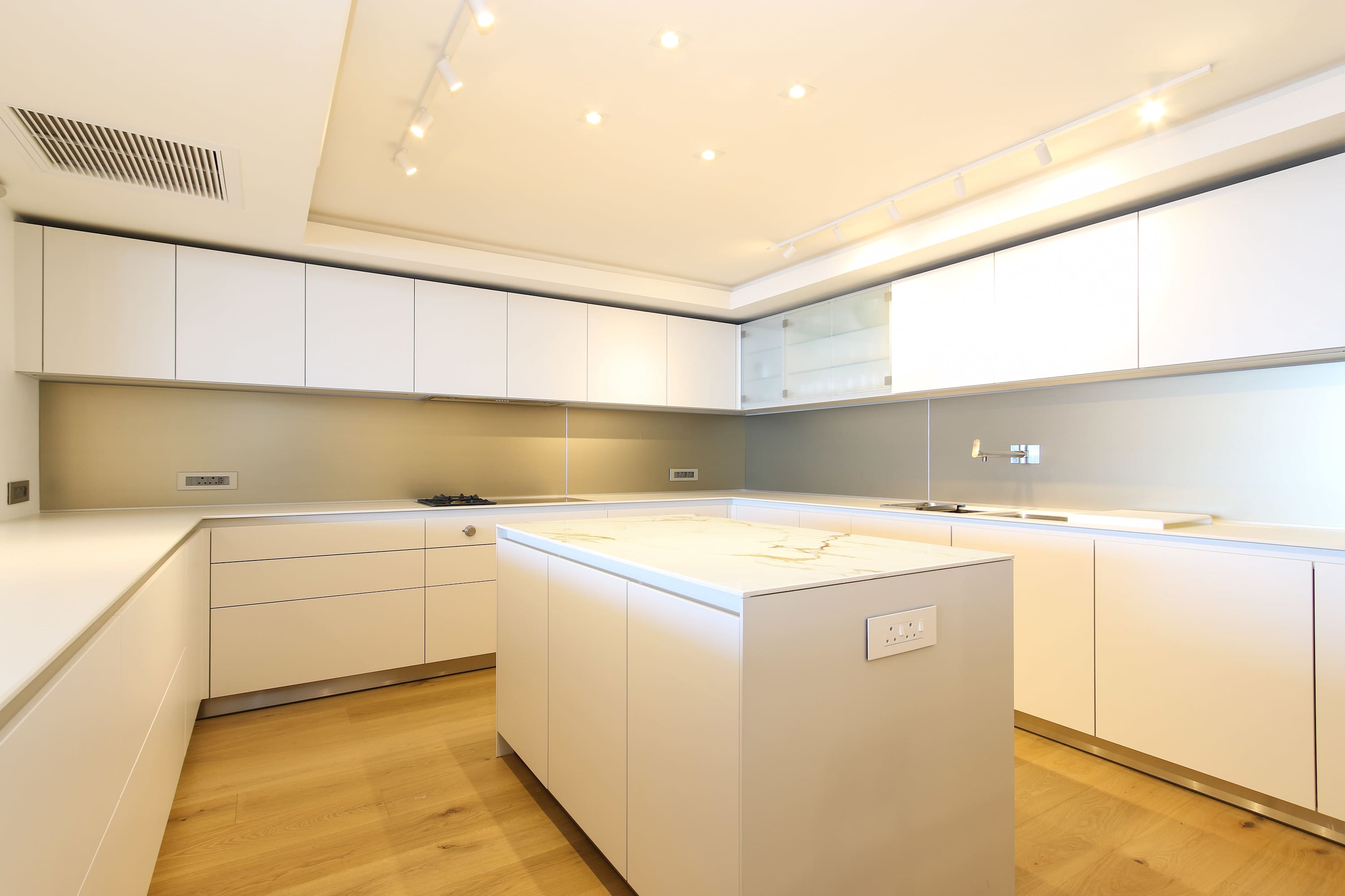 property_[object Object]_5